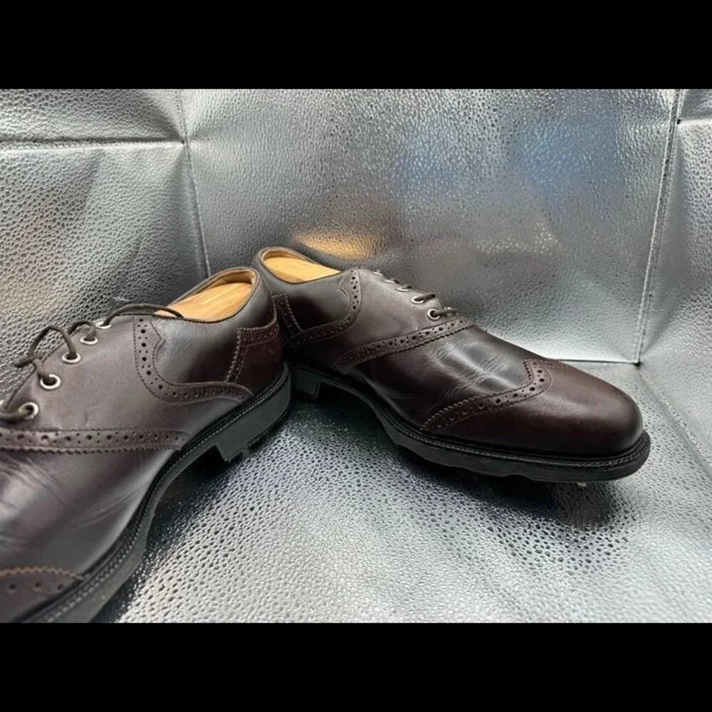 Size 11 - FootJoy Mens Brown Wingtip Leather Spike‎ Icon Golf Oxford Shoes 52040